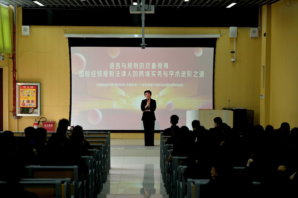 dea3083146a340dd8bd6c2e27565e055.jpg