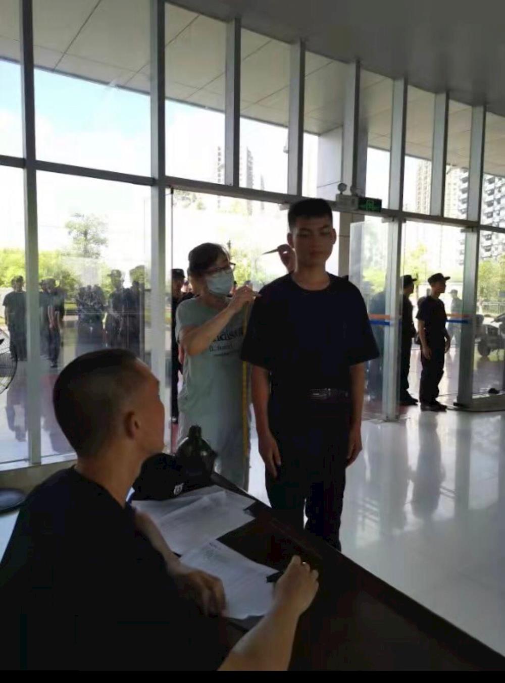 cfd9ac512de345acb229235929b9506a.jpg