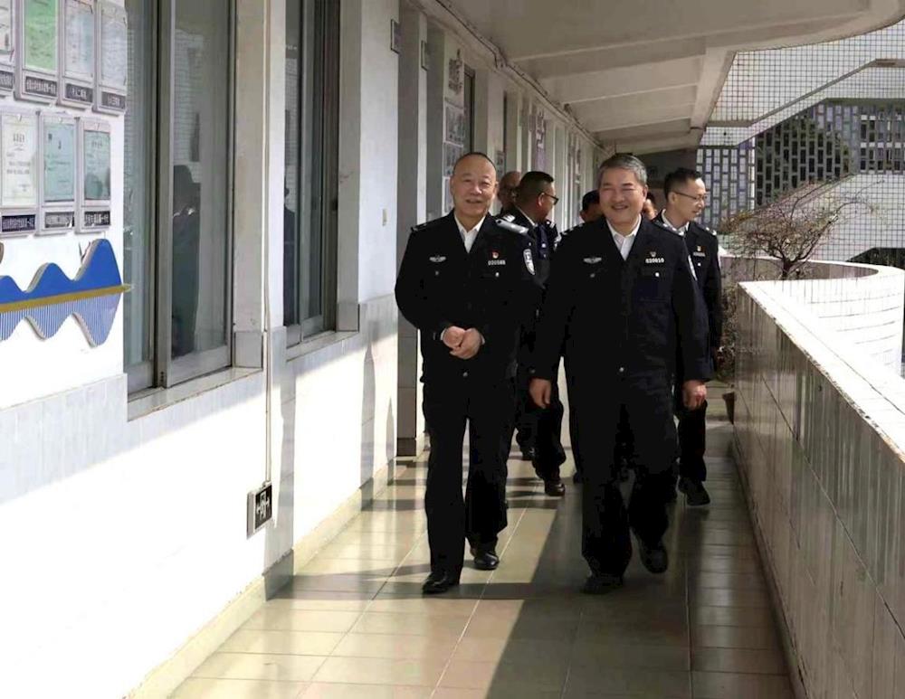 4658c2fa16c74651b2efa43e8013b272.Jpeg