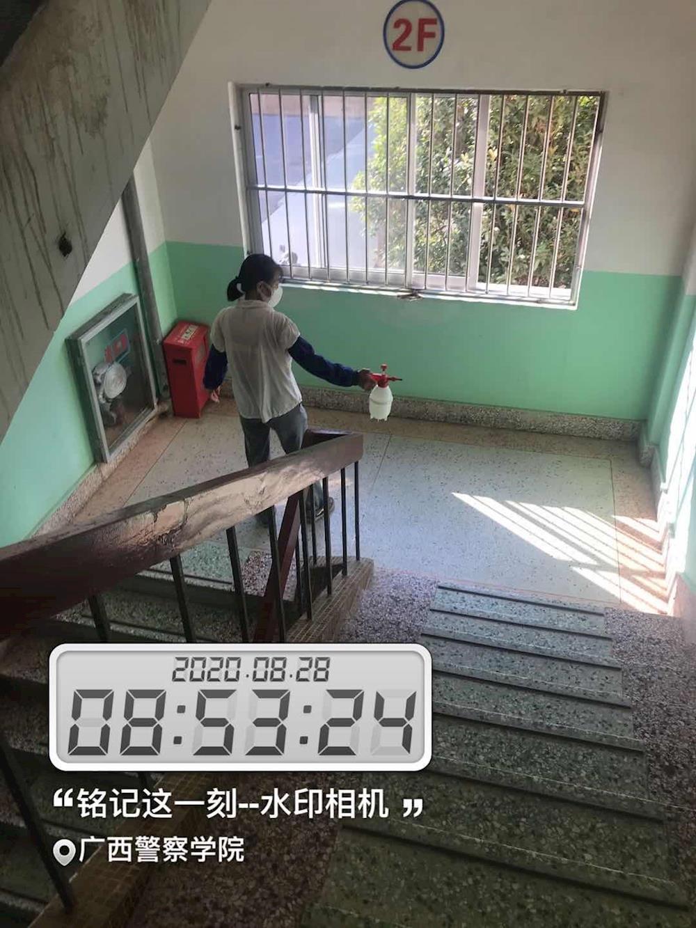 e202a65dd4664d4c83afdb530aa212d7.jpg