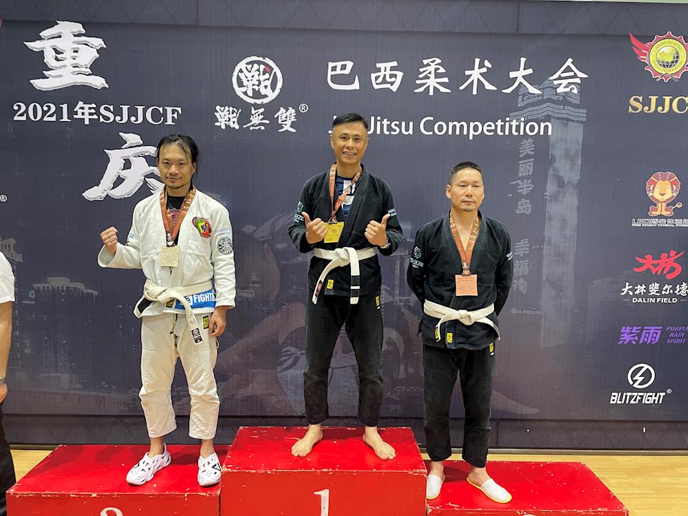 77cbfac86d284cb7900549e1ac4a4275.jpg
