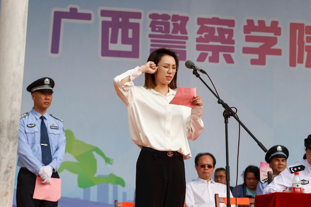 ed2f3ce494244ee28bdc1e770bf8b06a.jpg