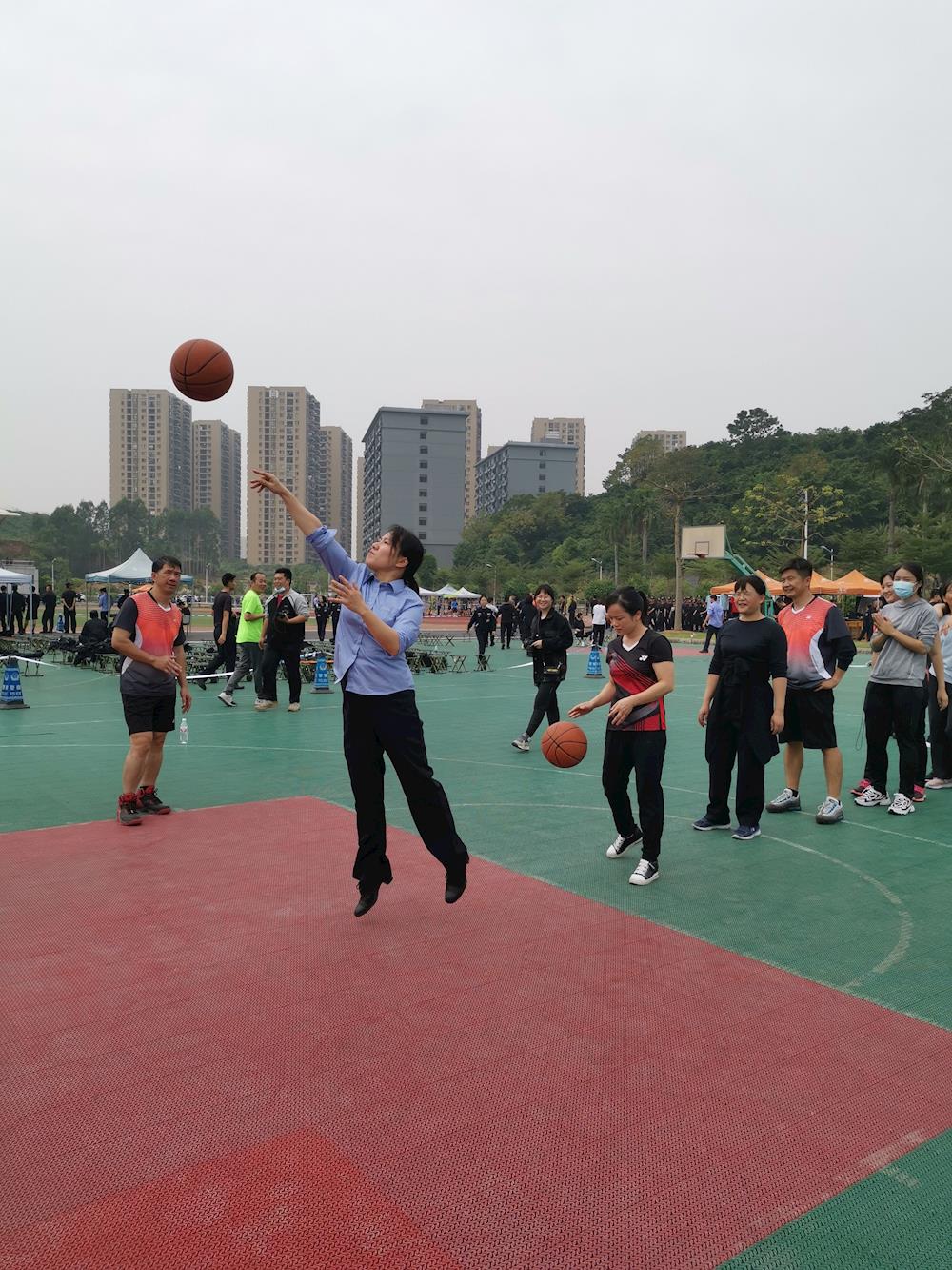 ee71e37a890446f391020ccc2030cb88.jpg