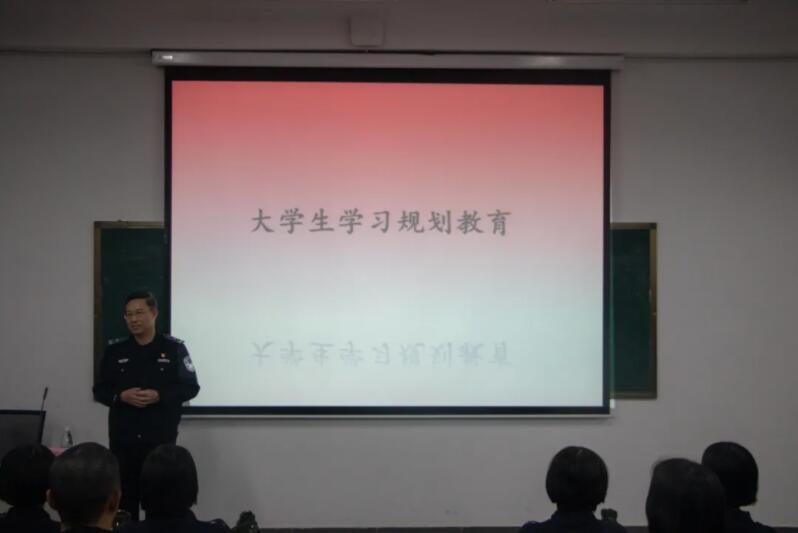 f477106ad3a149538de256b32d2dffdb.jpg