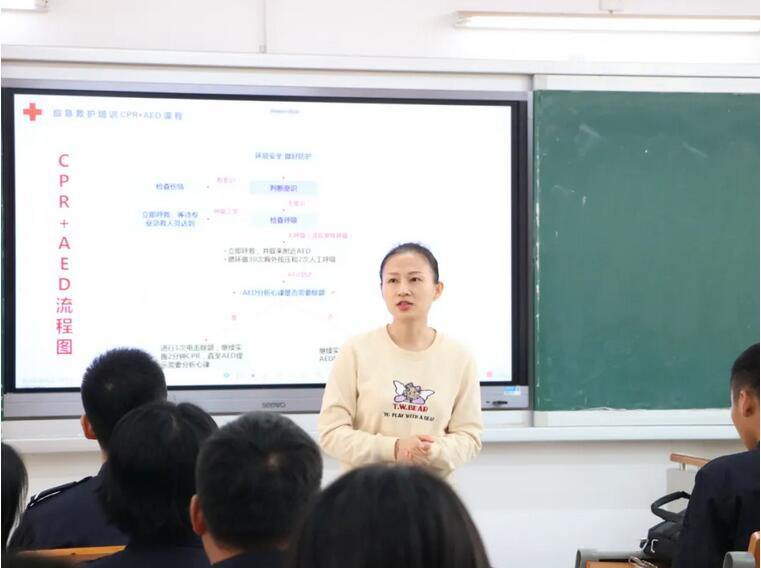 4d491ec610e543babfd9cd5a5c1d825c.jpg