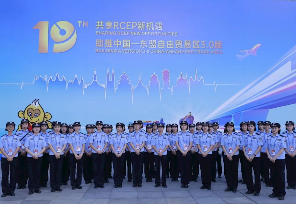 d4ae185ed1a24c42b738a9ee9d502f46.png