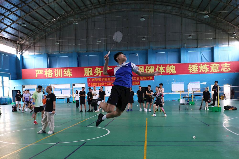 e101c8ef74ca4906861720dce0ad48ee.jpg