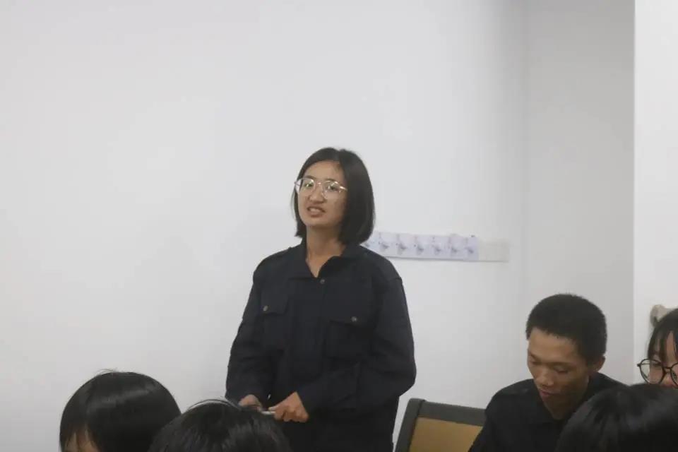 15118f6c91b14a79aef91cbb10b3e639.jpg