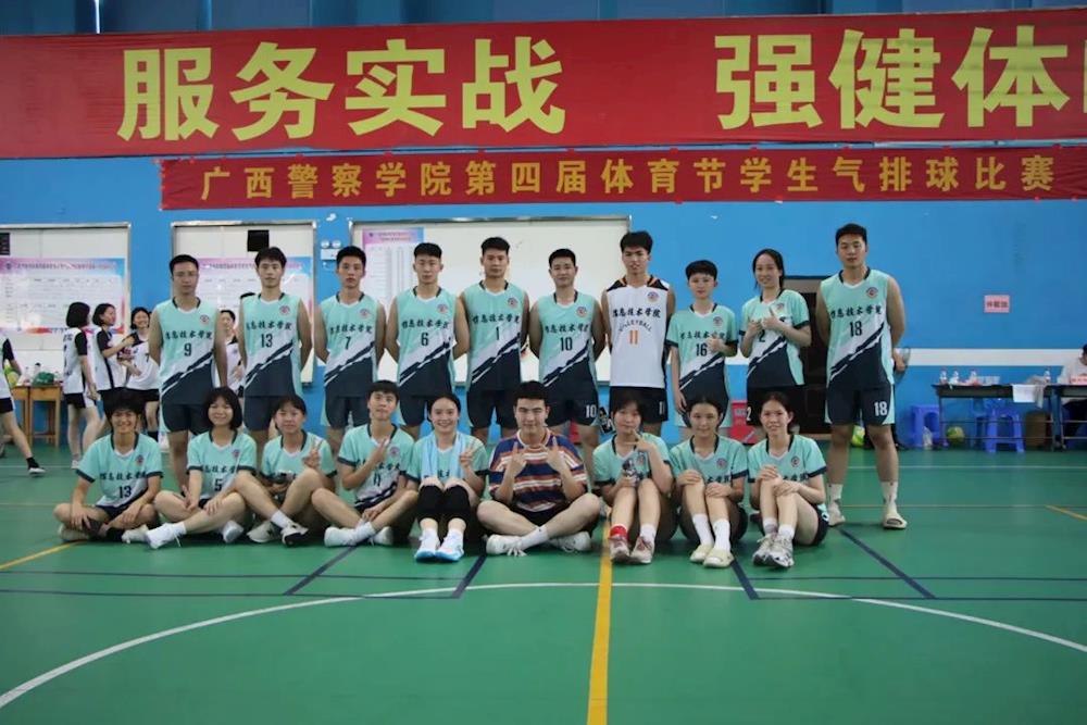 7f145d1cb57144f0af57cca3d9f32d73.jpg