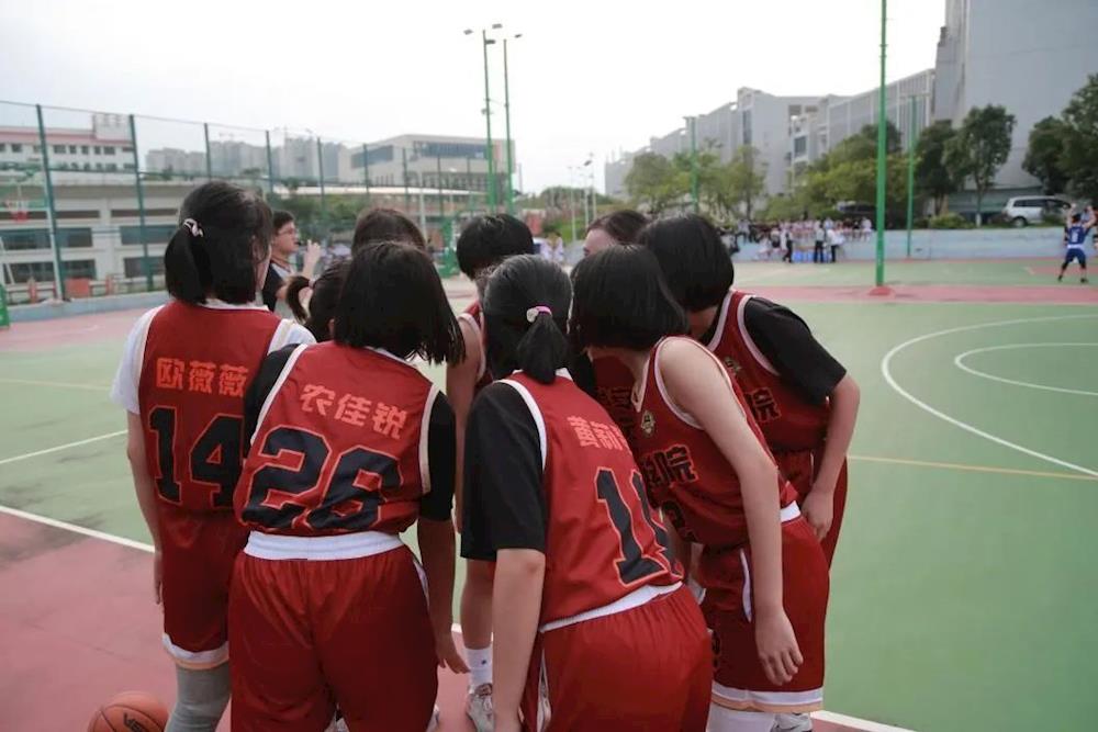 6fe89757a585401cb3adee7b63ad3afa.jpg