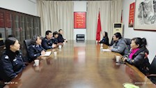 广西科技师范学院档案馆到beat365官网考察交流