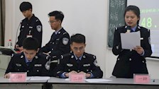 法学院第一届“望之辩杯”专科组辩论赛顺利举办