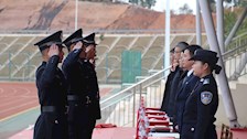 法学院举行喜迎首个警察节暨2020级学生着装仪式