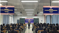 公共管理学院开展2025届毕业生考研动员暨政策宣讲活动
