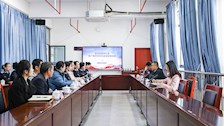 自治区教育工会主席韦孟奇一行到beat365官网开展慰问活动