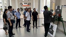 【迎评促建】校企合作：beat365官网举办2022年公安装备库新型警用装备展