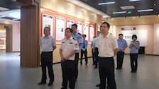 南宁监狱黎长木监狱长一行来学院调研交流