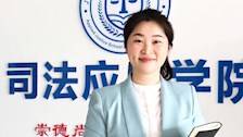 ​卢念