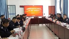 学校召开图书馆工作委员会第一届第一次全体委员会议
