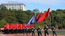 学校举行第六届体育节第九届田径运动会