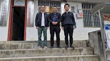 网络信息中心开展“助力脱贫攻坚” 主题党日活动
