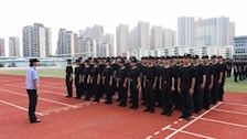 汗撒九月，逐梦启航——侦查学院开展军训适应性训练